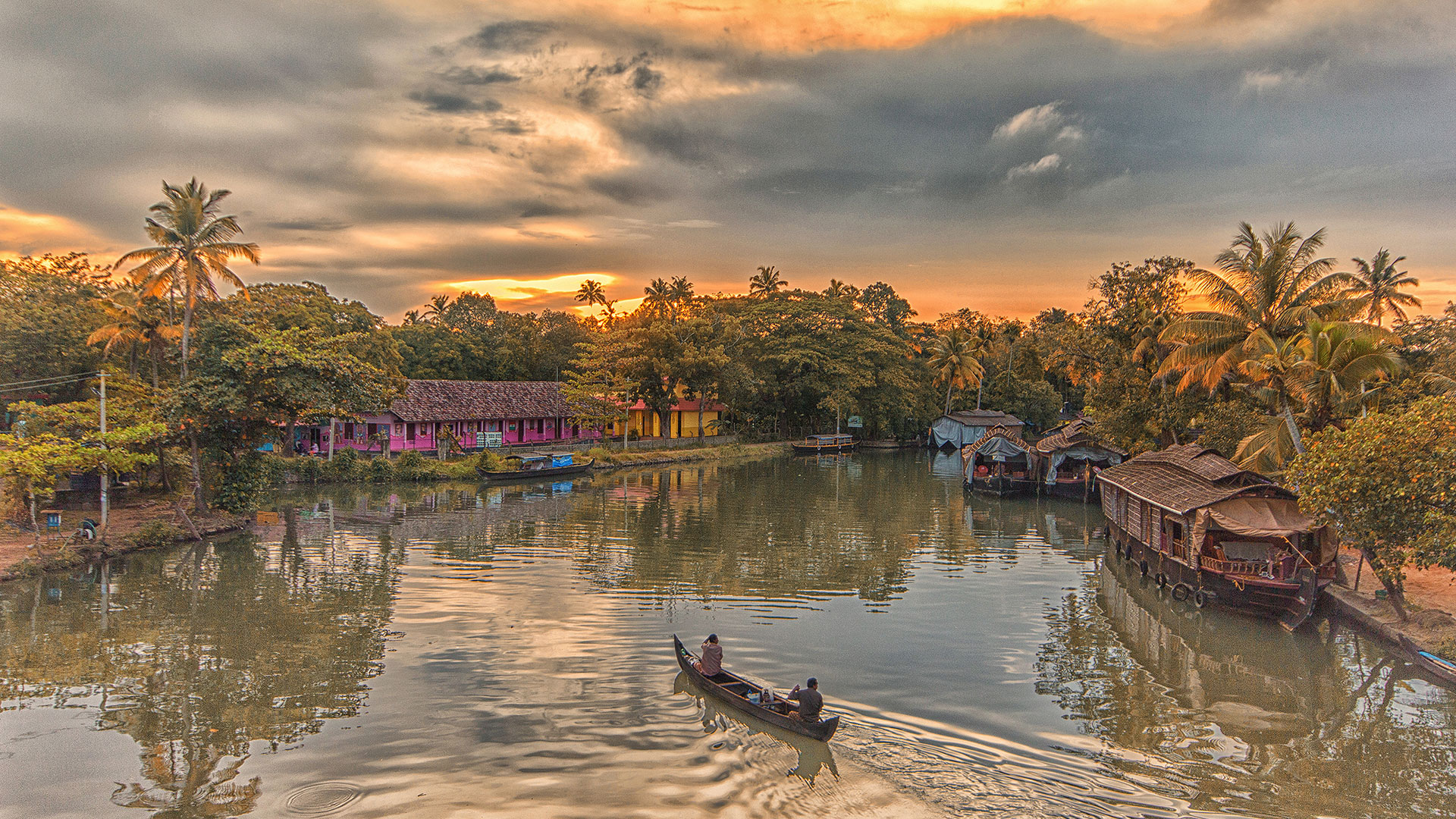 Local Life at the Backwaters